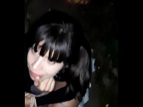 ❤️ Na ulici opuchnutý penis výmenou za cukríky ❌ Sex video na nás ❌