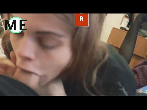 ❤️ Hrdlo vtáka, roztrhané pančuchy a roztrhané podpätky pekné stretnutie ❌ Sex video na nás ❌